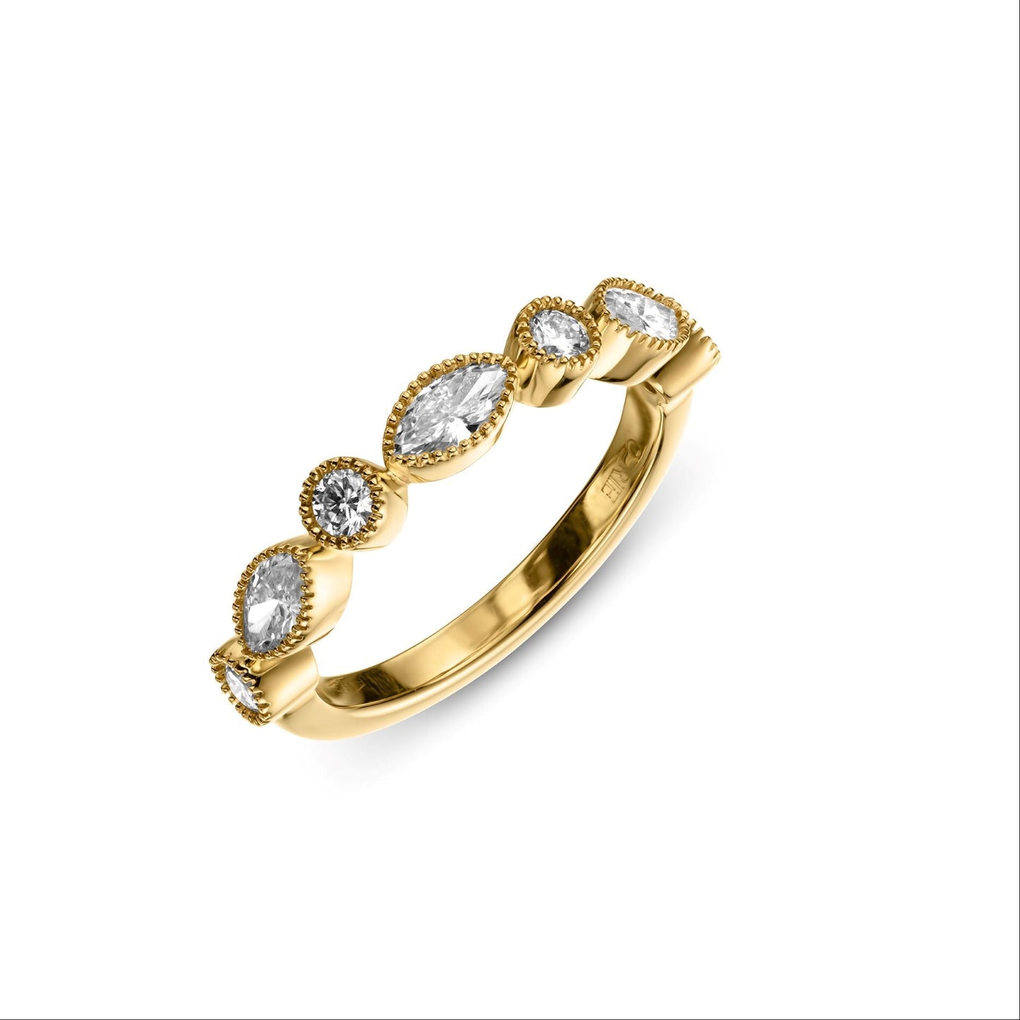 Dreaming of Riads Ring