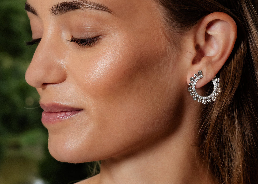 Falling in Love with Form: Why Curves, Lines & Asymmetry Move Us