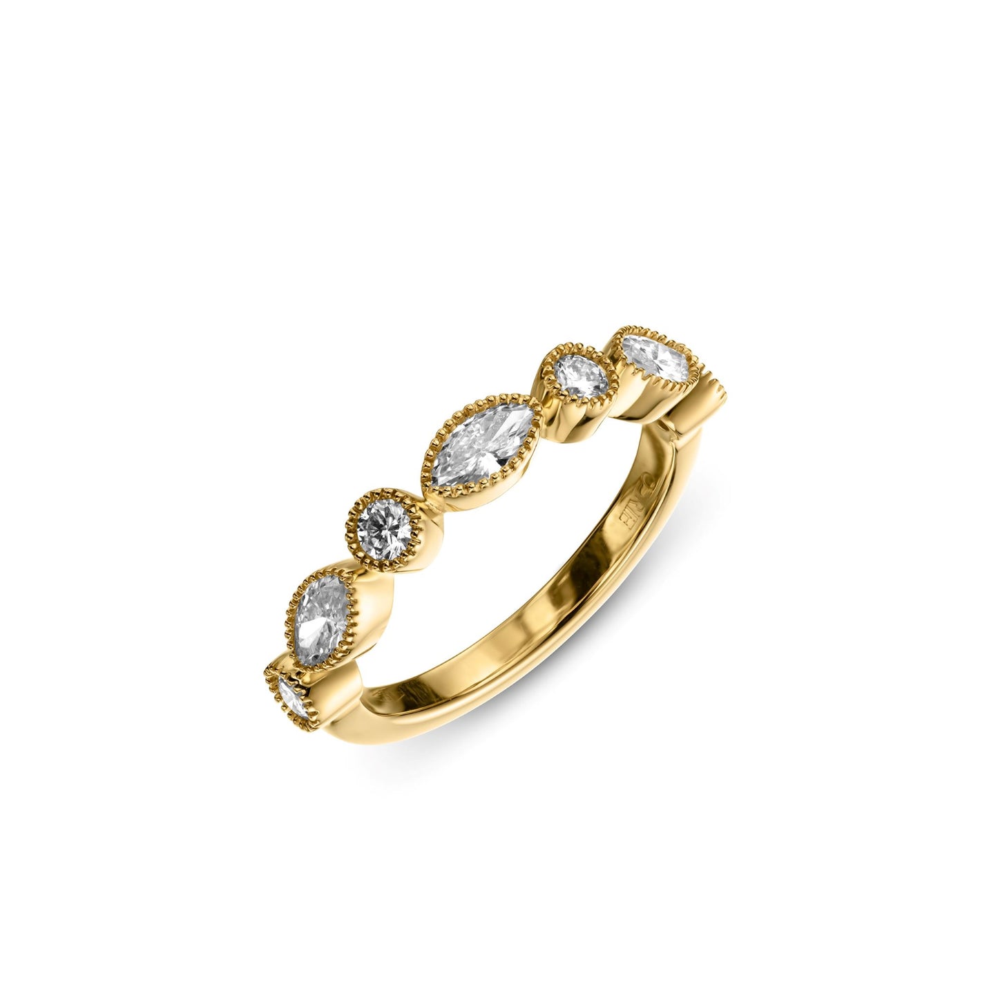 Dreaming of Riads Ring
